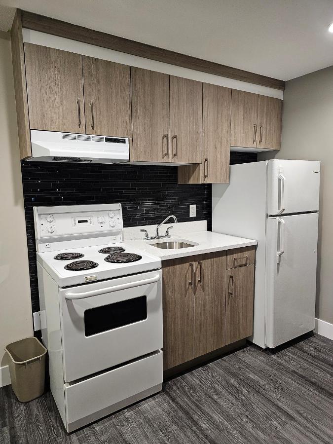 Western Budget Motel #1 Leduc/Nisku Екстер'єр фото